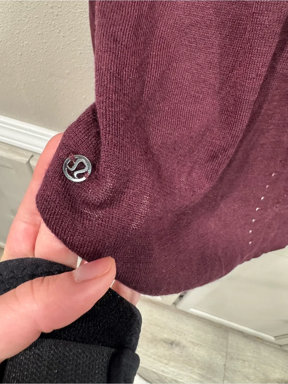 Lululemon Yin Time Long Sleeve V Neck Pullover